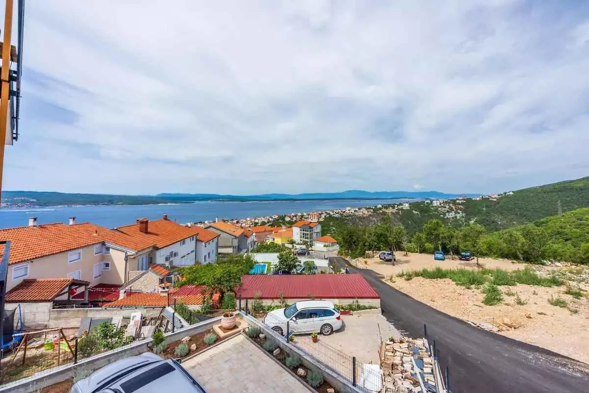Apartments In Crikvenica 45029