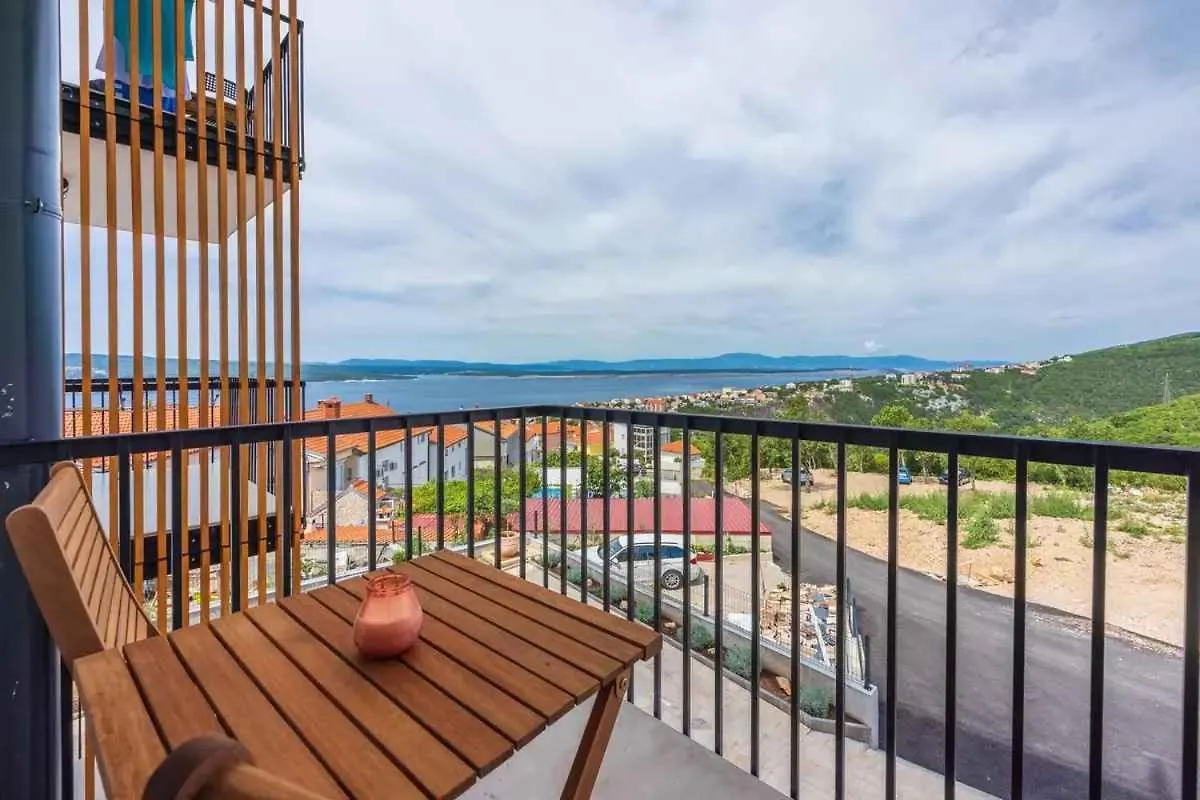 Apartments In Crikvenica 45029